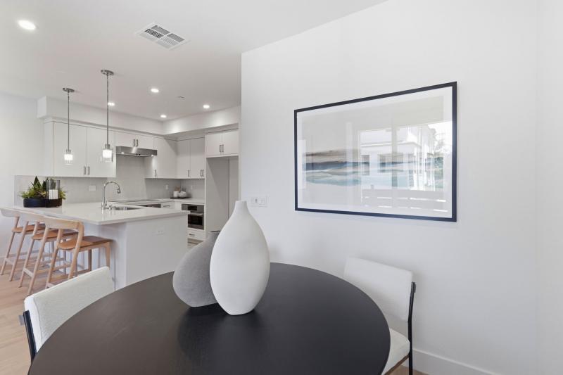 2861 Josephine Ln, Palo Alto, CA listing photo 7
